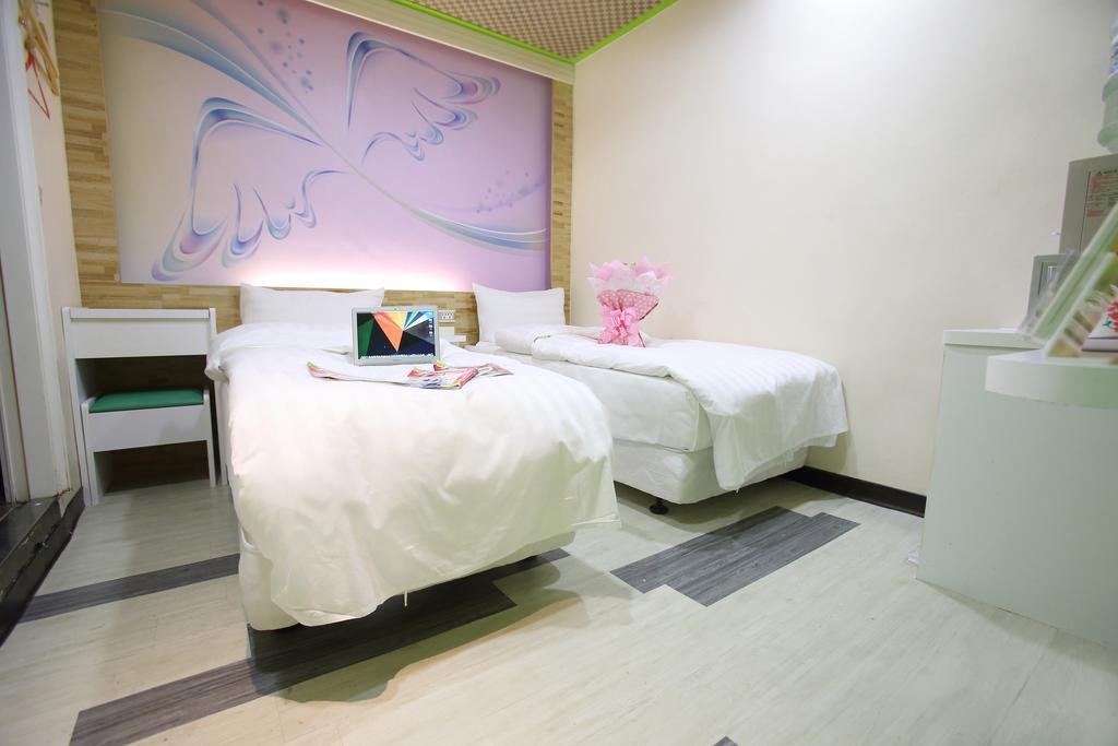 Clover House-自助式無人旅店 Csungli Szoba fotó
